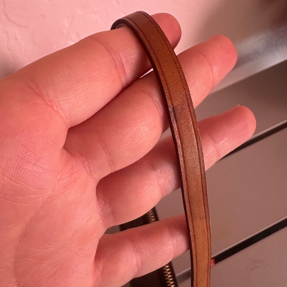 LV pochette - Picture 2 of 6